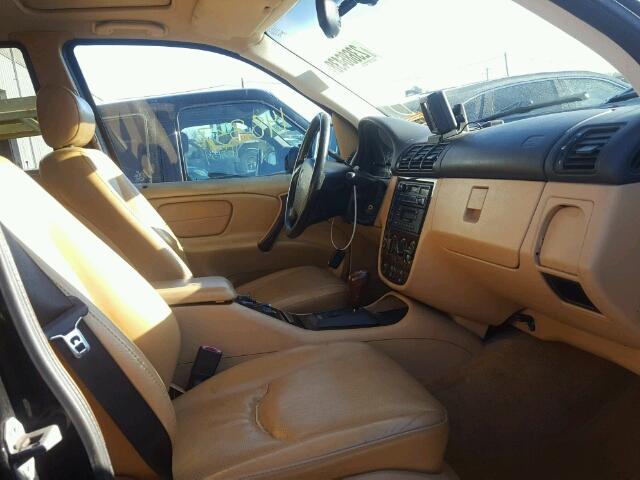 4JGAB72E7XA112228 - 1999 MERCEDES-BENZ ML 430 黑色 照片 5