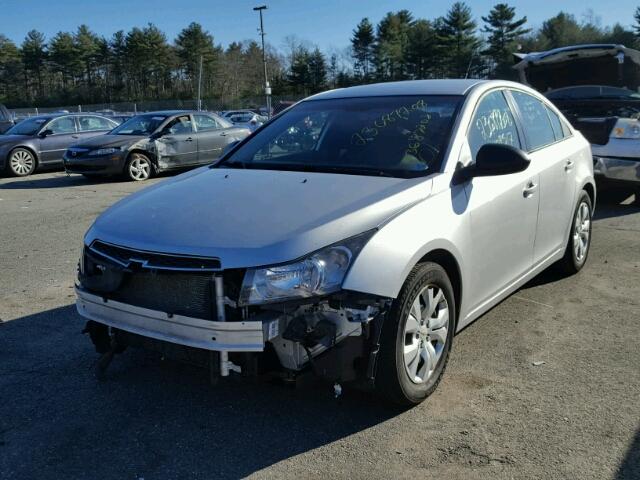 1G1PA5SG6D7158657 - 2013 CHEVROLET CRUZE LS SILVER photo 2