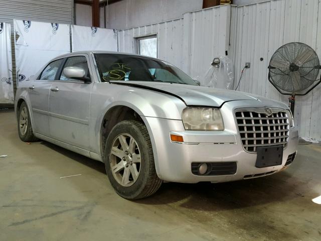 2C3LA53G47H653232 - 2007 CHRYSLER 300 TOURIN SILVER photo 1