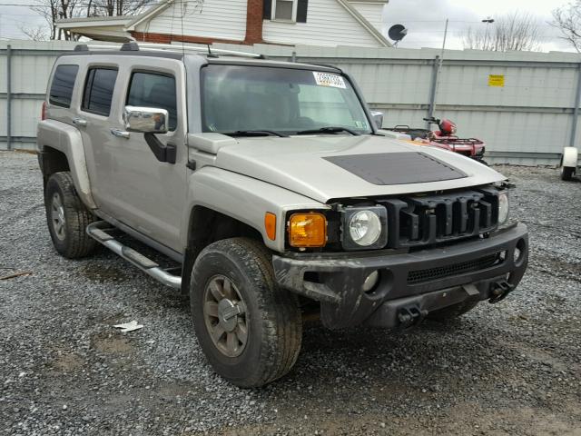 5GTDN136368263479 - 2006 HUMMER H3 TAN photo 1