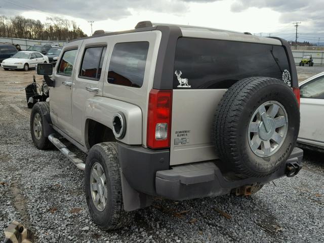 5GTDN136368263479 - 2006 HUMMER H3 TAN photo 3