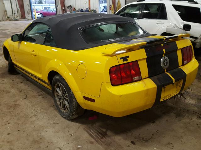 1ZVFT84N455250290 - 2005 FORD MUSTANG YELLOW photo 3