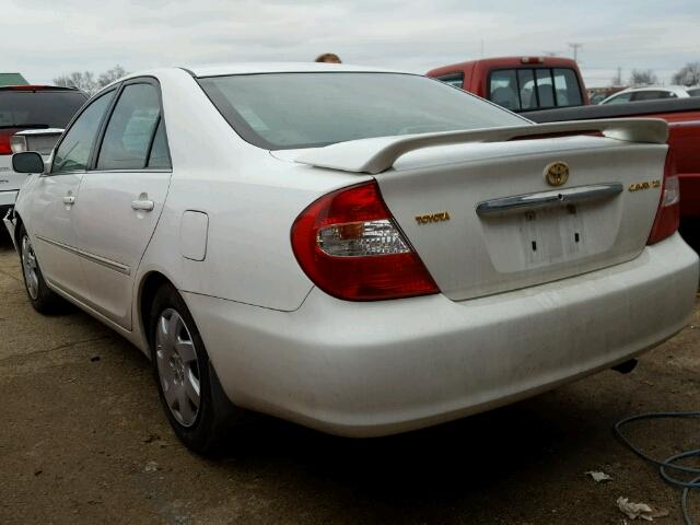 4T1BE32K14U274196 - 2004 TOYOTA CAMRY LE WHITE photo 3