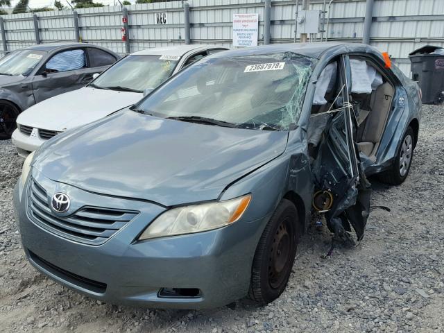 4T1BE46KX7U580169 - 2007 TOYOTA CAMRY NEW GREEN photo 2