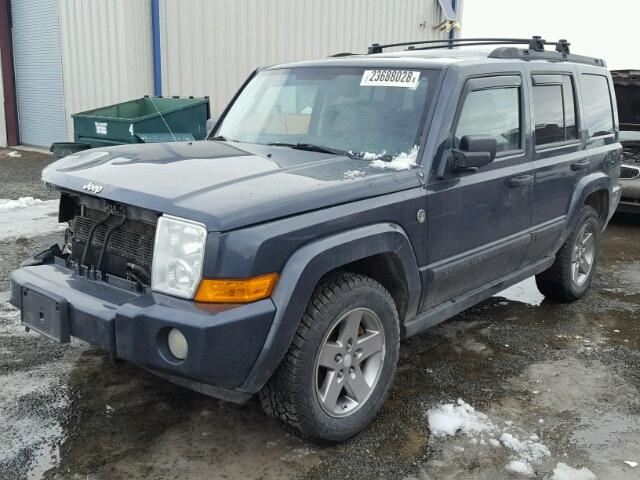 1J8HG48NX6C356784 - 2006 JEEP COMMANDER CHARCOAL photo 2