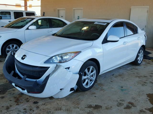 JM1BL1SG4A1272028 - 2010 MAZDA 3 I WHITE photo 2