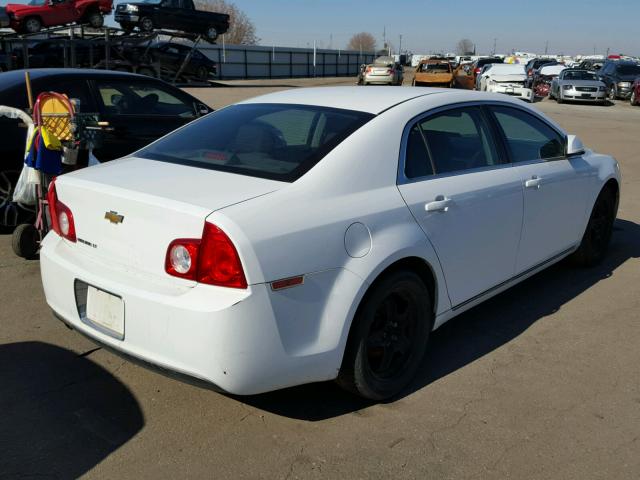 1G1ZC5EB5AF306592 - 2010 CHEVROLET MALIBU 1LT WHITE photo 4