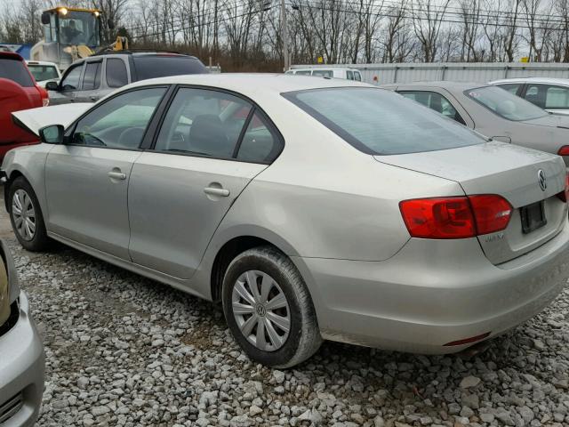 3VW2K7AJ5CM311070 - 2012 VOLKSWAGEN JETTA BASE SILVER photo 3