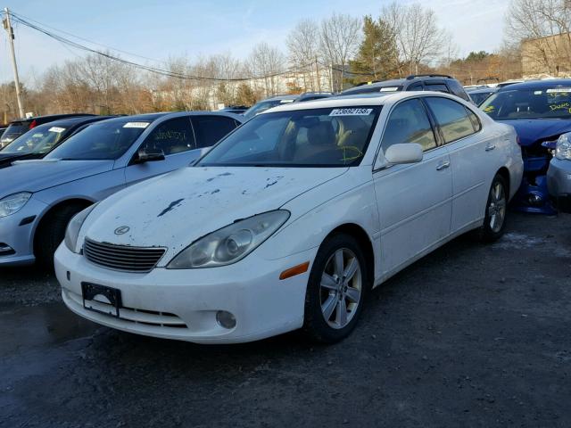 JTHBA30G455092193 - 2005 LEXUS ES 330 WHITE photo 2