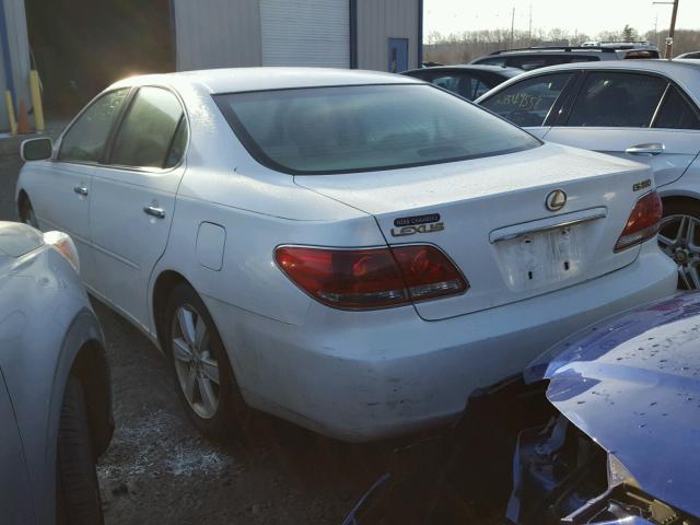 JTHBA30G455092193 - 2005 LEXUS ES 330 WHITE photo 3