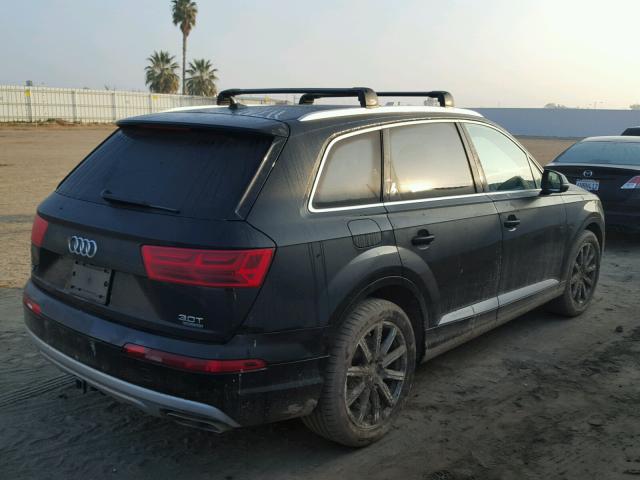 WA1LAAF76HD000975 - 2017 AUDI Q7 PREMIUM BLACK photo 4