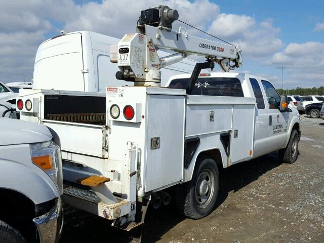 1FD8X3ET1BEA68490 - 2011 FORD F350 SUPER WHITE photo 4