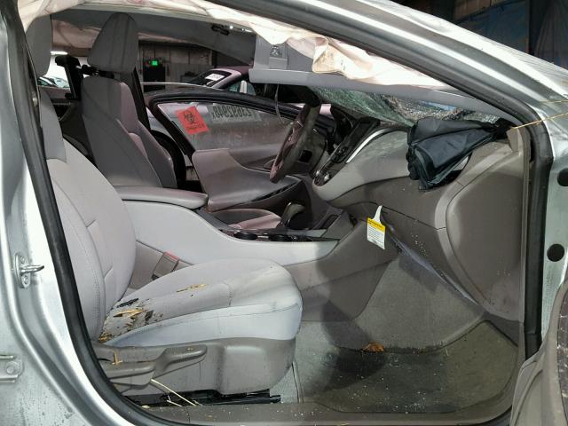 1G1ZB5ST9HF262106 - 2017 CHEVROLET MALIBU LS 银色 照片 5