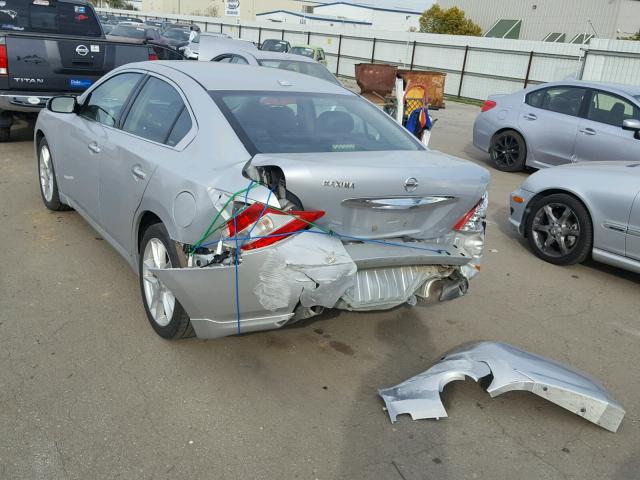 1N4AA5AP1AC810835 - 2010 NISSAN MAXIMA S SILVER photo 3