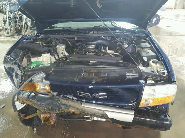 1GKDT13W1W2561047 - 1998 GMC S15 JIMMY BLUE photo 7