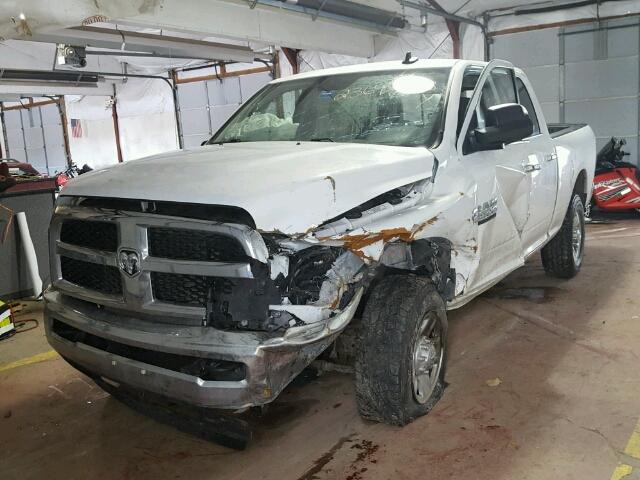 3C6UR5DL1GG256962 - 2016 RAM 2500 SLT WHITE photo 2