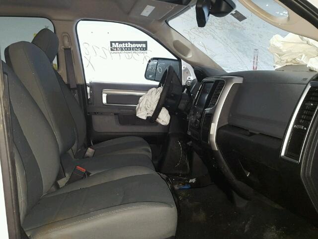 3C6UR5DL1GG256962 - 2016 RAM 2500 SLT WHITE photo 5