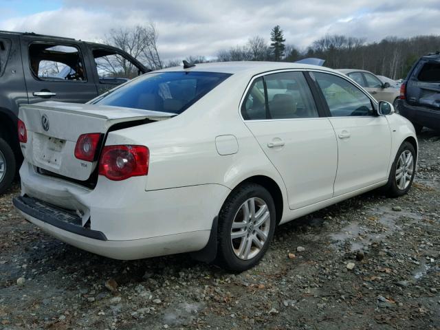 3VWFT71KX6M854054 - 2006 VOLKSWAGEN JETTA TDI WHITE photo 4