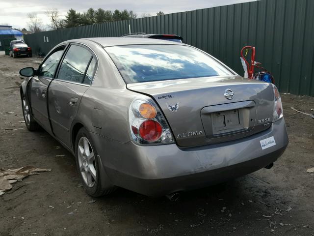 1N4BL11D84C117620 - 2004 NISSAN ALTIMA SE GOLD photo 3