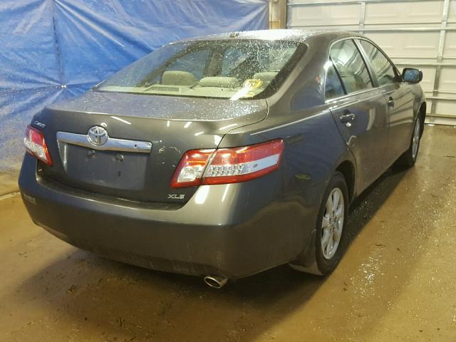 4T1BF3EK7AU099537 - 2010 TOYOTA CAMRY BASE GRAY photo 4