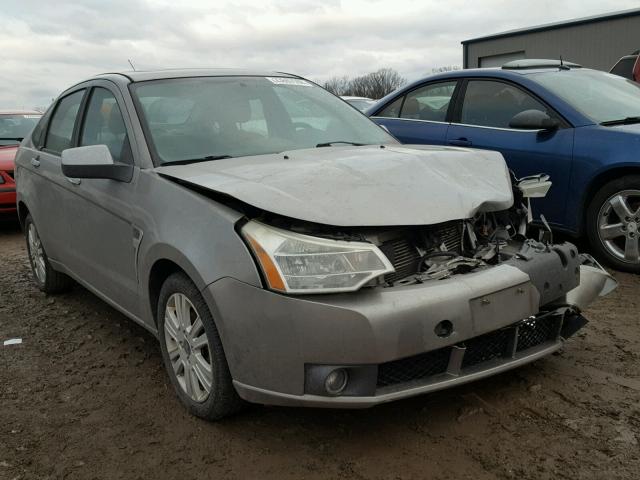 1FAHP35N38W252845 - 2008 FORD FOCUS SE SILVER photo 1