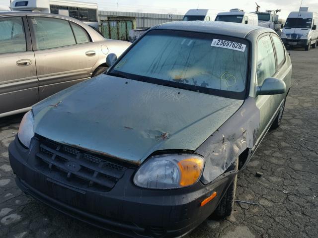 KMHCG35C43U242585 - 2003 HYUNDAI ACCENT GL GREEN photo 2