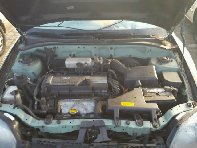 KMHCG35C43U242585 - 2003 HYUNDAI ACCENT GL GREEN photo 7