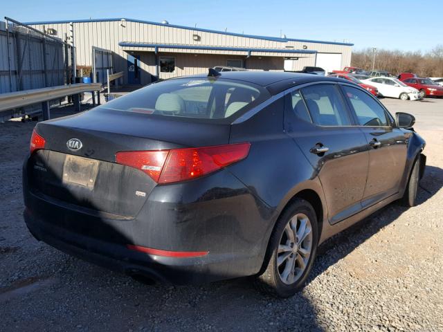 5XXGM4A7XDG137165 - 2013 KIA OPTIMA LX BLACK photo 4