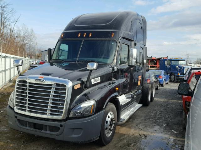 1FUJGLDR0BSBB5917 - 2011 FREIGHTLINER CASCADIA 1 BLACK photo 2