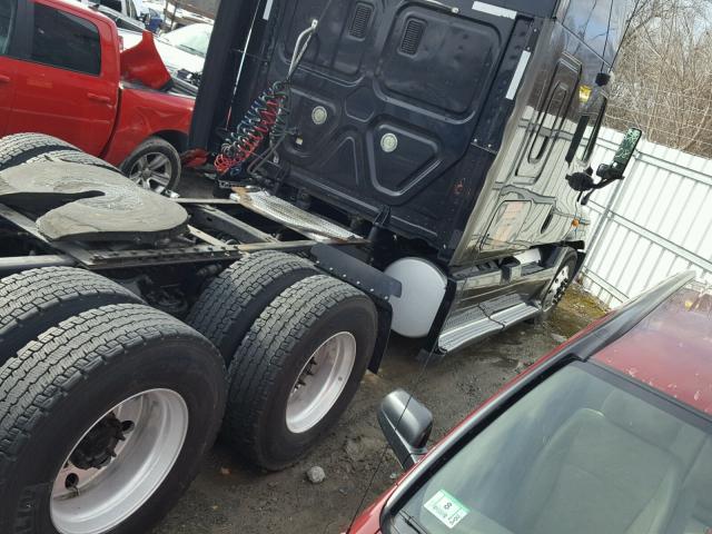 1FUJGLDR0BSBB5917 - 2011 FREIGHTLINER CASCADIA 1 BLACK photo 4