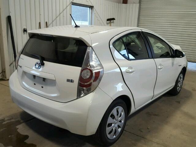 JTDKDTB32E1575238 - 2014 TOYOTA PRIUS C WHITE photo 4