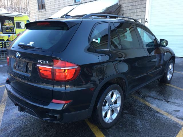 5UXZV8C55CL423446 - 2012 BMW X5 XDRIVE5 BLACK photo 4