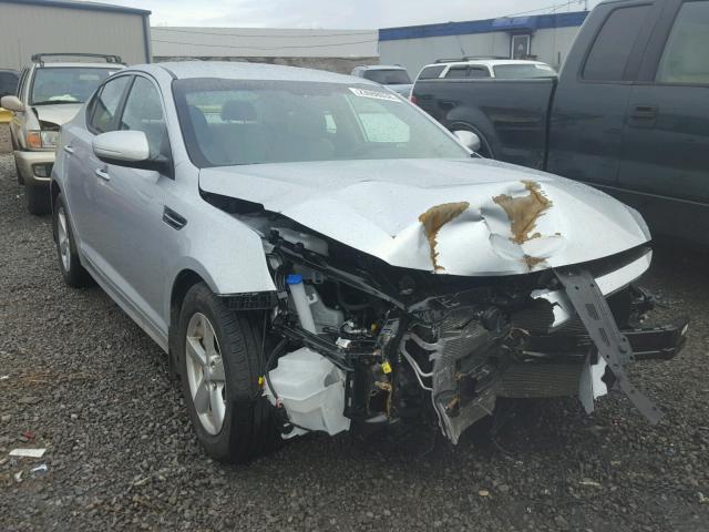 5XXGM4A74FG501812 - 2015 KIA OPTIMA LX SILVER photo 1