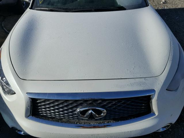 JN8CS1MW2HM412599 - 2017 INFINITI QX70 WHITE photo 7