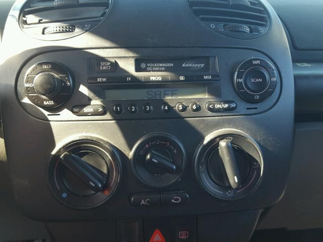 3VWCK21C32M420277 - 2002 VOLKSWAGEN NEW BEETLE 银色 照片 9