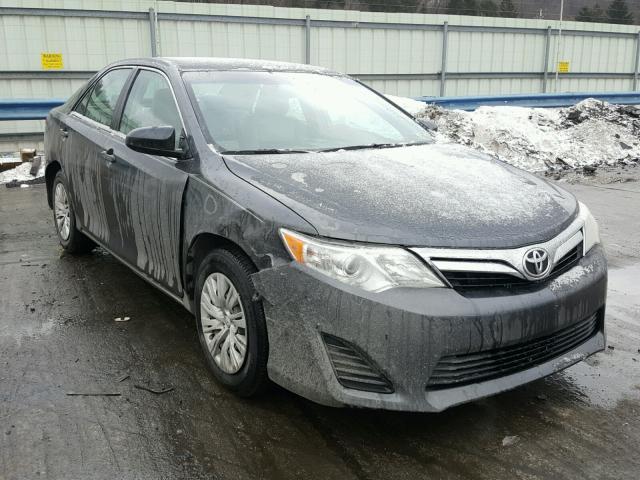 4T1BF1FK2CU039767 - 2012 TOYOTA CAMRY BASE GRAY photo 1