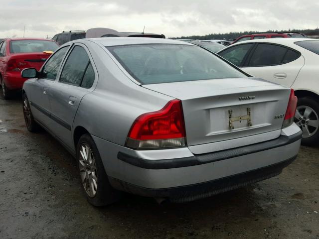 YV1RS61R922112962 - 2002 VOLVO S60 SILVER photo 3