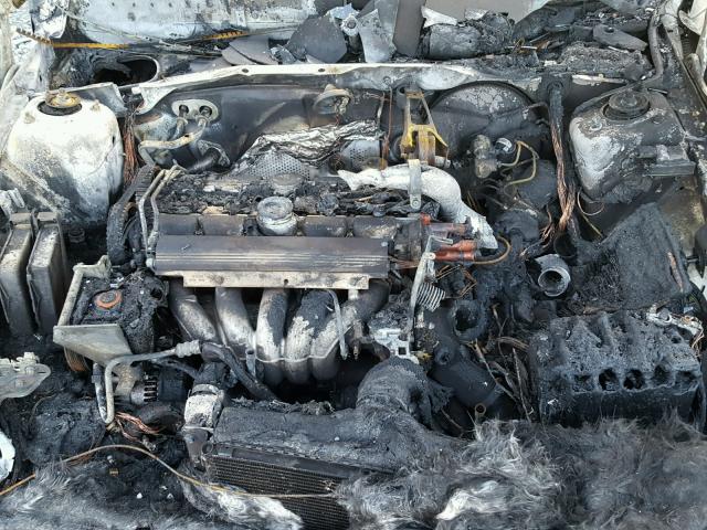 YV1LW5647V2287152 - 1997 VOLVO 850 GLT WHITE photo 7