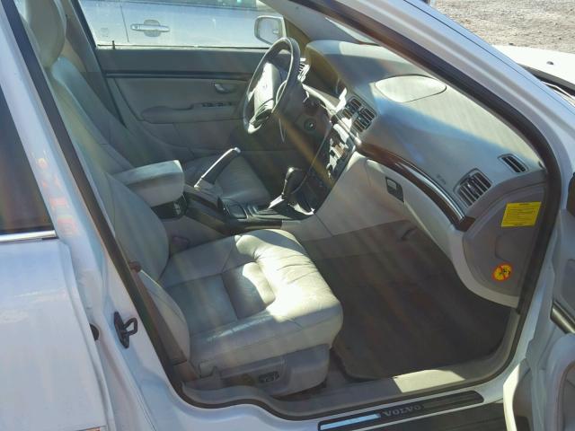 YV1TS92D941352578 - 2004 VOLVO S80 WHITE photo 5