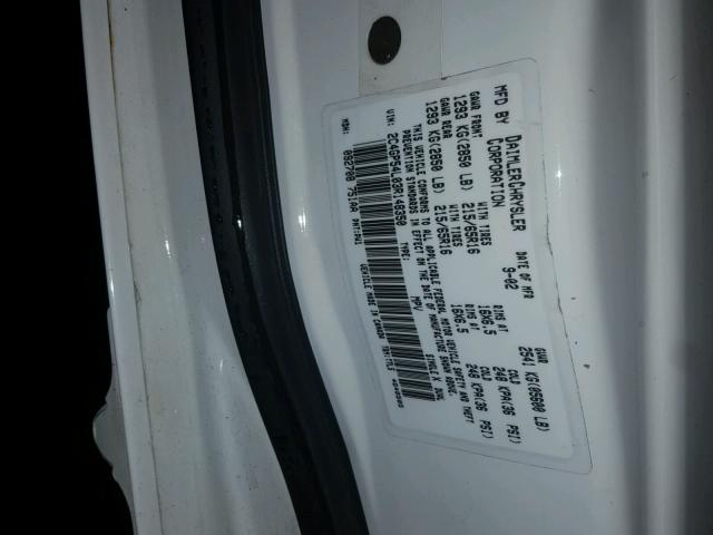 2C4GP54L03R148350 - 2003 CHRYSLER TOWN & COU WHITE photo 10