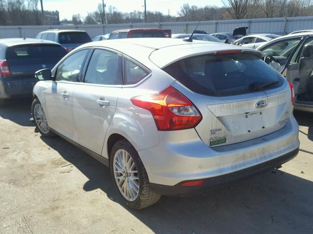 1FADP3N20EL213065 - 2014 FORD FOCUS TITA SILVER photo 3