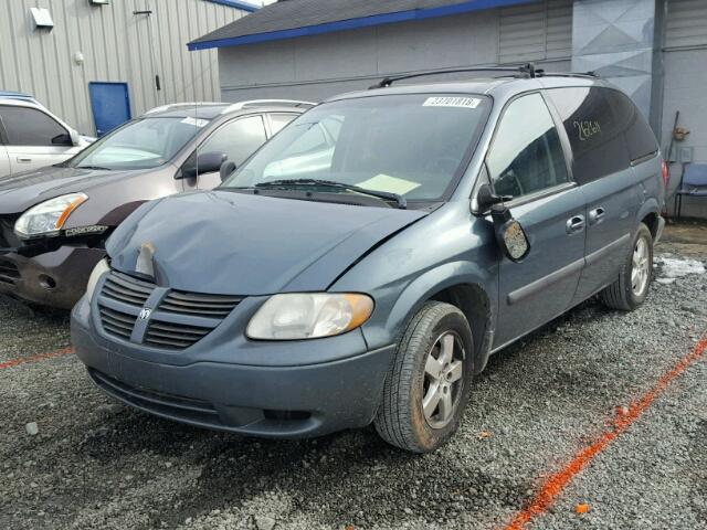 1D4GP45R95B392788 - 2005 DODGE CARAVAN SX BLUE photo 2