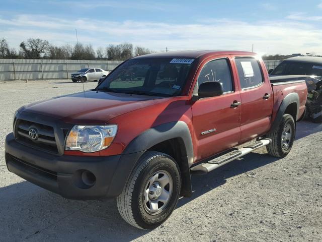 3TMJU62N69M079785 - 2009 TOYOTA TACOMA DOU MAROON photo 2