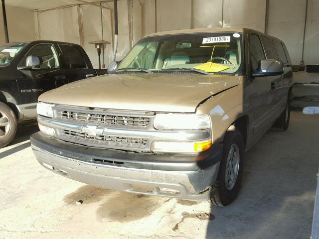 2GCEC19T711163928 - 2001 CHEVROLET SILVERADO BEIGE photo 2