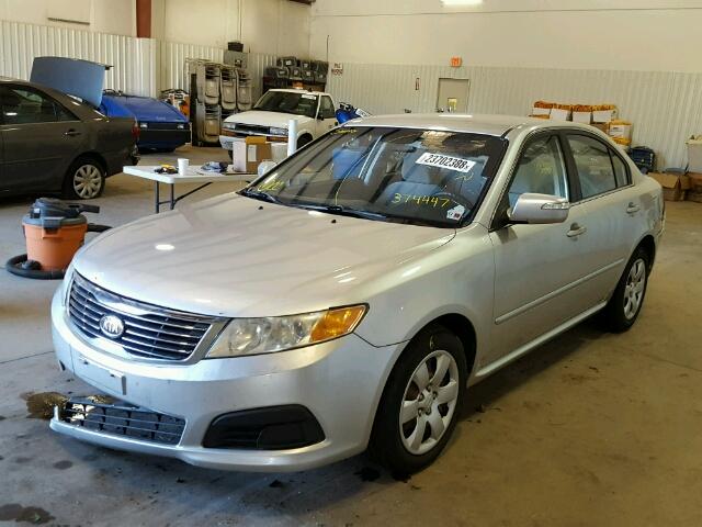 KNAGG4A83A5374447 - 2010 KIA OPTIMA LX SILVER photo 2