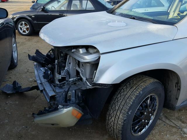 2CNDL13F166144960 - 2006 CHEVROLET EQUINOX LS SILVER photo 9