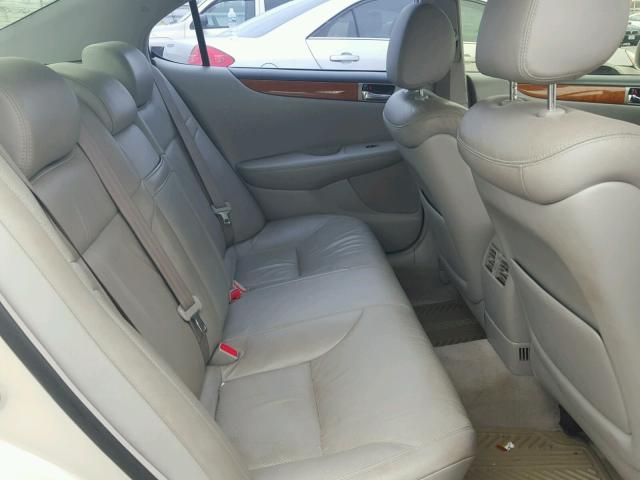 JTHBA30G855119119 - 2005 LEXUS ES 330 GRAY photo 6