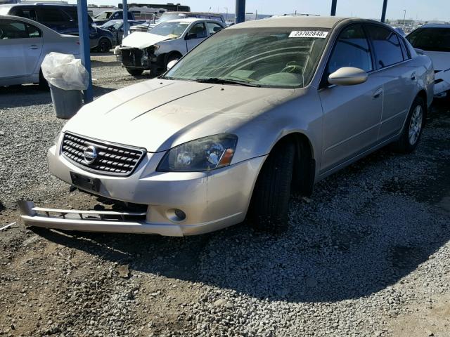 1N4AL11D16C185868 - 2006 NISSAN ALTIMA S GOLD photo 2