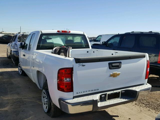 1GCRCPEX7BZ466472 - 2011 CHEVROLET SILVERADO WHITE photo 3