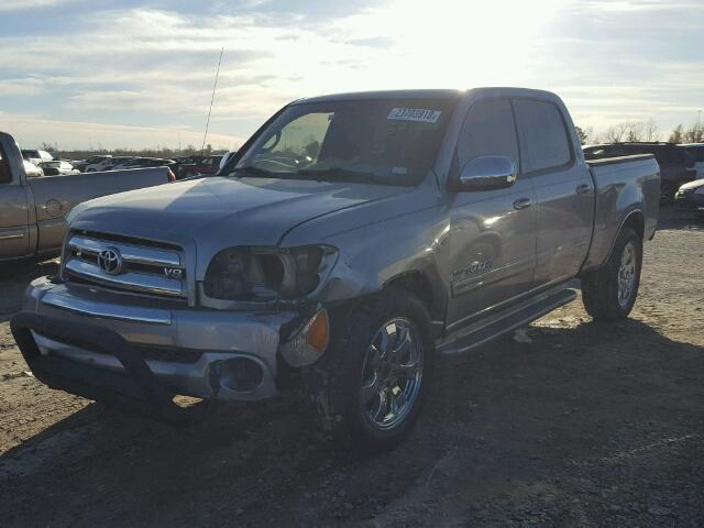 5TBET341X6S499082 - 2006 TOYOTA TUNDRA DOU GRAY photo 2